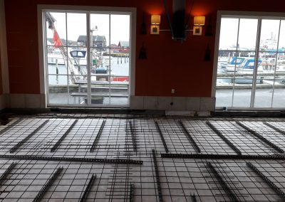 Faaborg-Havn-røgeri-renovering-by-fisk-røget-turist-harbor-water-gulv-højvande-stormflod-centrum-beton-håndværker-murer-klinker-attraktion-cafe